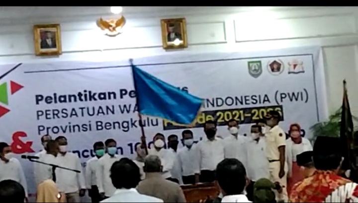 Kawal UU Medsos, Pengurus PWI Bengkulu Dilantik