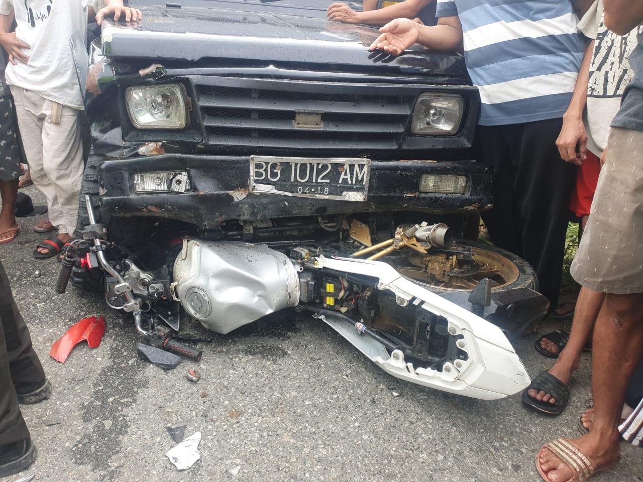 BRUKKK..! Mobil yang Dikendarai Warga Kepahiang, Tewaskan Dua Orang di Seluma