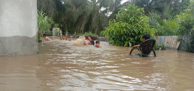 Waspada Banjir Bisa Kian Meluas, Diprediksi Hujan Lebat dan Angin Kencang