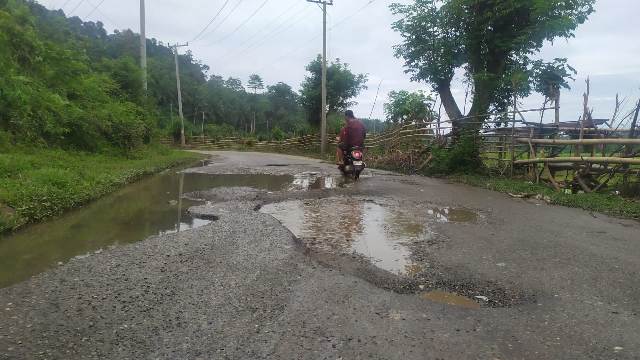Komisi III DPRD Provinsi Bengkulu Cek Jalan Rusak