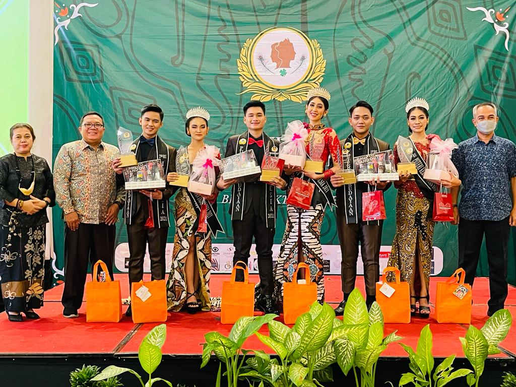 Kado Manis HUT Provinsi, Putera Puteri Kebudayaan Bengkulu Juara 1 Nasional