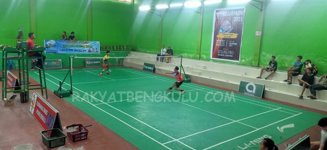 Kemenag Gelar Turnamen Badminton Kakanwil Cup