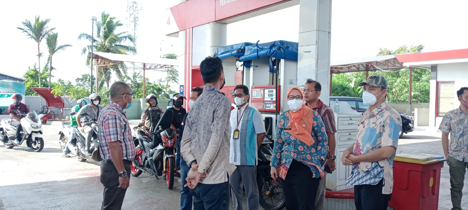 Antrean BBM Mengular di SPBU Bengkulu, Ini Penyebabnya