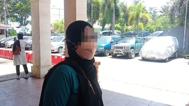 Dituding Wanita Bayaran, SI Datangi Polisi