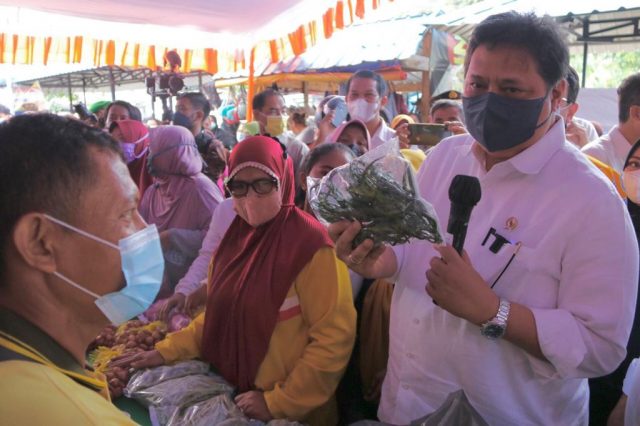 Menko Airlangga Harapkan Manfaat dari Sinergi Seluruh Pihak dalam Upaya Pemulihan Ekonomi Dapat Dirasakan Masy