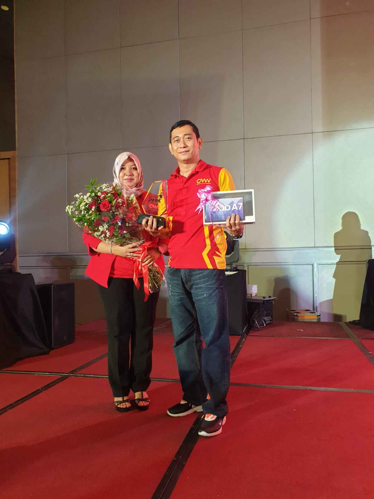 Feny Sasmita CEO ADINDA Raih Best of The Best Moorlife Indonesia