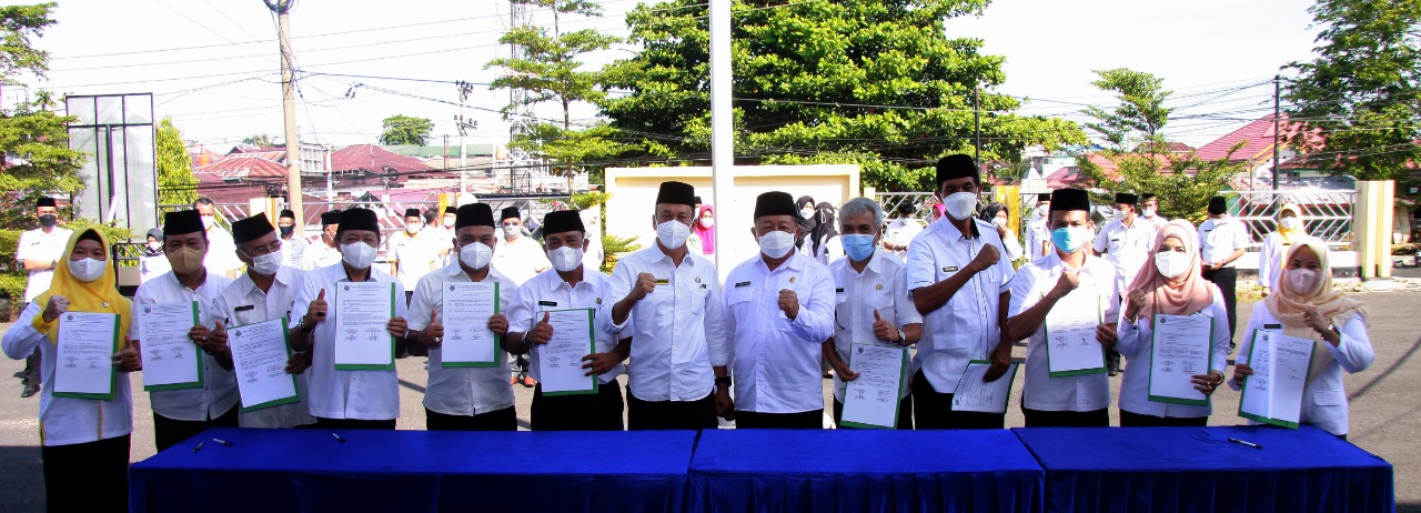 Galeri Penandatanganan Perjanjian Kinerja Dinas TPHP Bengkulu