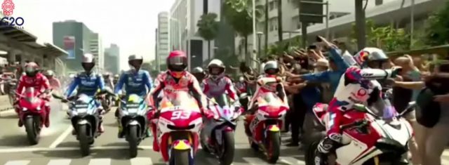 Pembalap MotoGP Mengaspal di Jalanan Ibukota