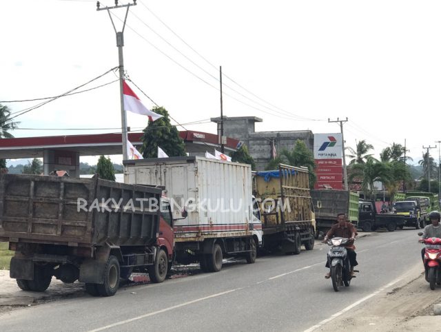 Dilarang Isi Solar dalam Kota