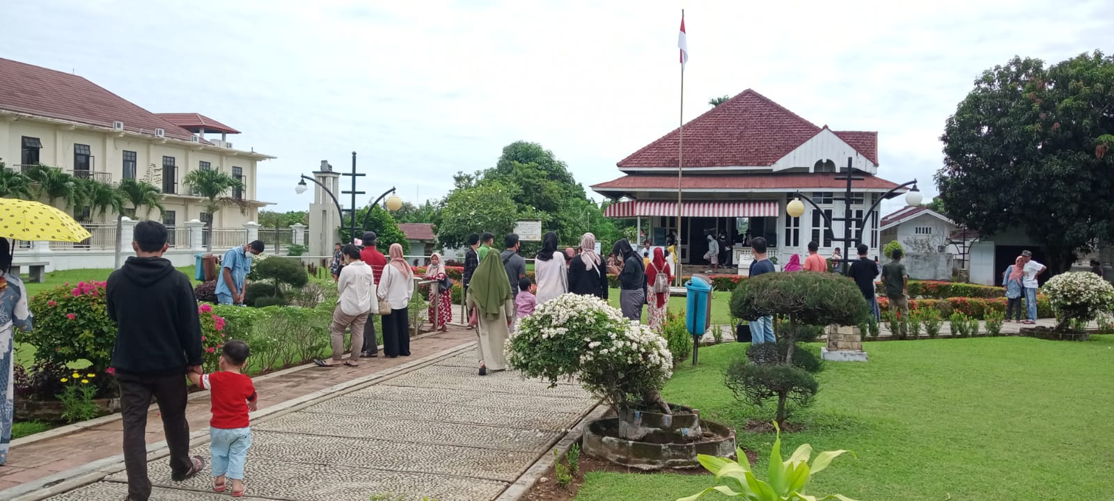 Wisatawan Luar Provinsi Padati Rumah Pengasingan Bung Karno