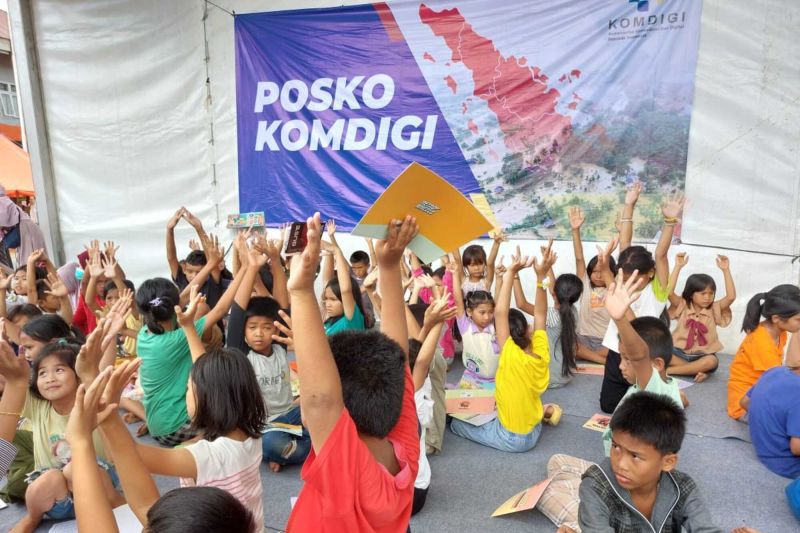 Akademisi Desak Pemerintah Perketat Perlindungan Gizi Ibu dan Anak Korban Banjir Sumatera