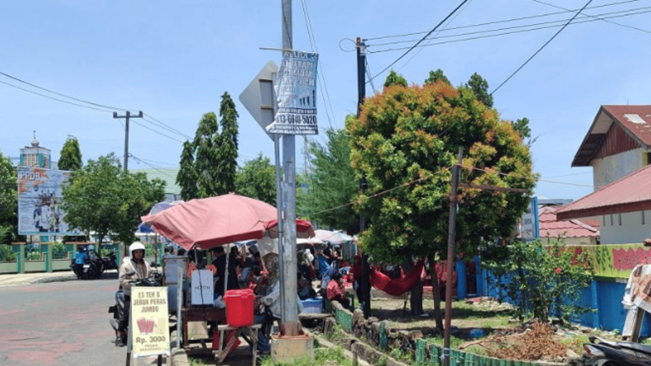 Pemkot Bengkulu Larang Pedagang Berjualan di Bahu Jalan, Upaya Menjaga Ketertiban dan Kenyamanan Publik