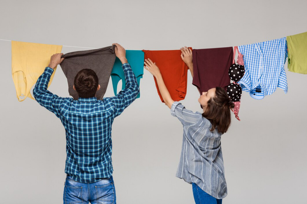 Tips Mencuci Pakaian Saat Musim Hujan, Tidak Perlu Khawatir Pakaian Susah Kering!