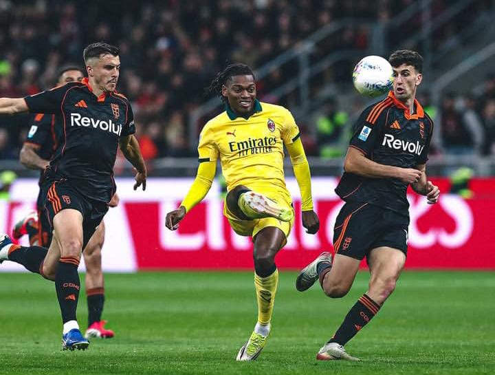 Allegri Dikartu Merah, Milan Tertahan Imbang oleh Como di San Siro