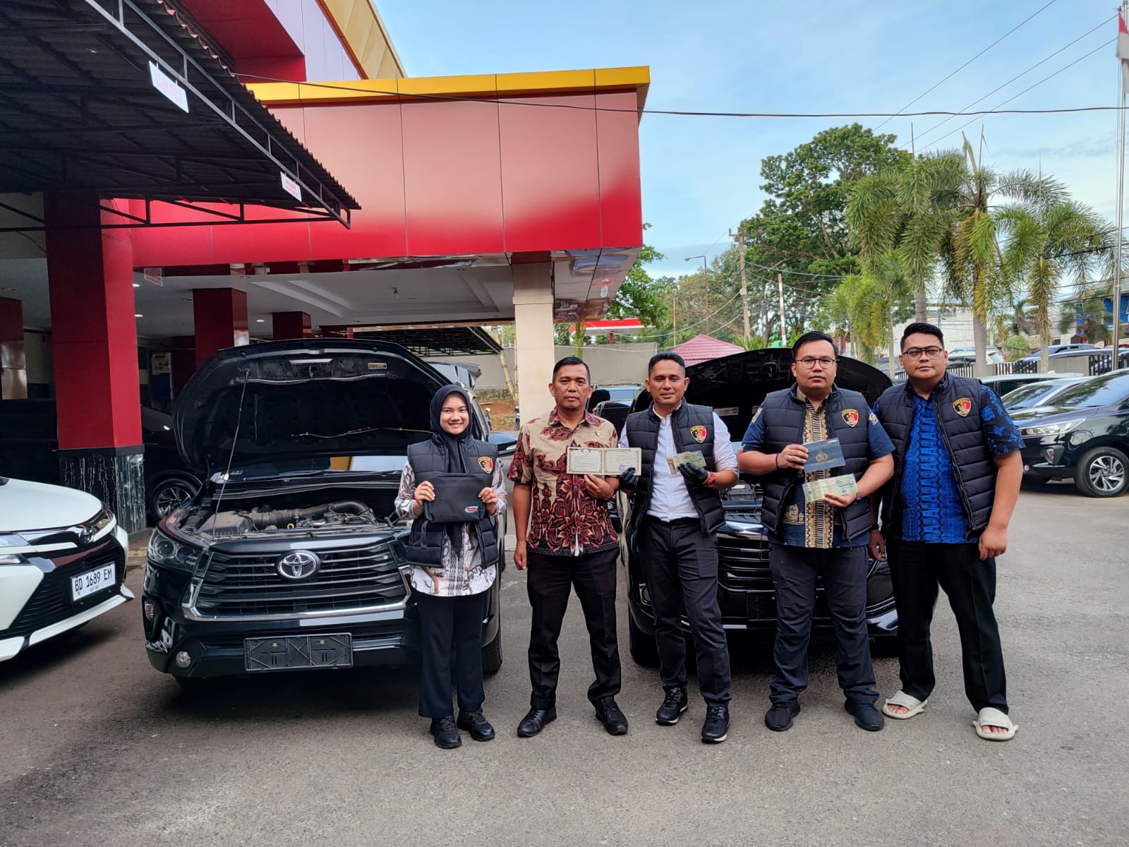 Polda Bengkulu Sita Dua Mobil Milik Tersangka Korupsi Perumda Tirta Hidayah