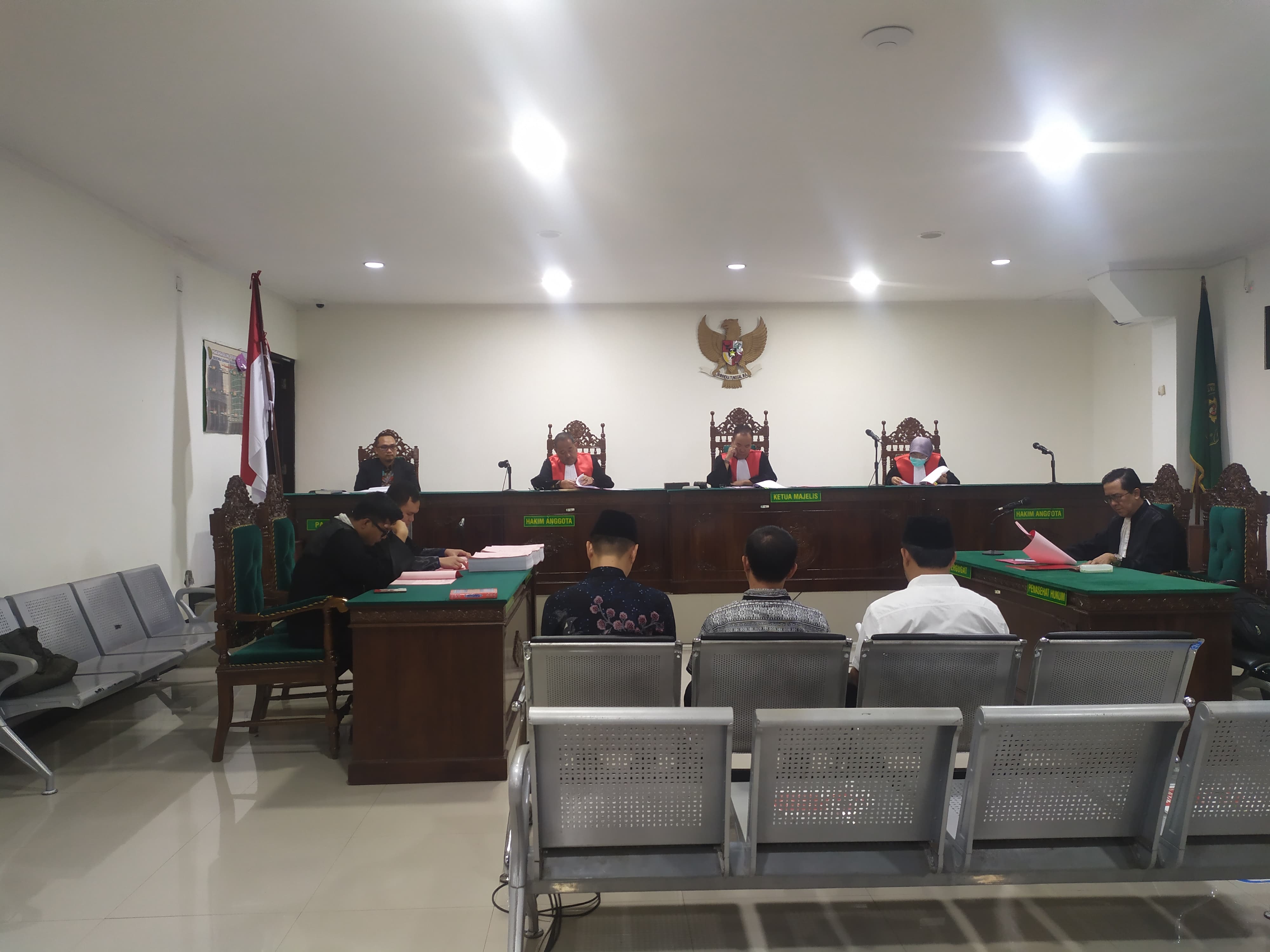 Sidang Perdana Dugaan Korupsi Proyek Rumah Aren di Rejang Lebong, 3 Terdakwa Dihadapkan pada Dakwaan Berat