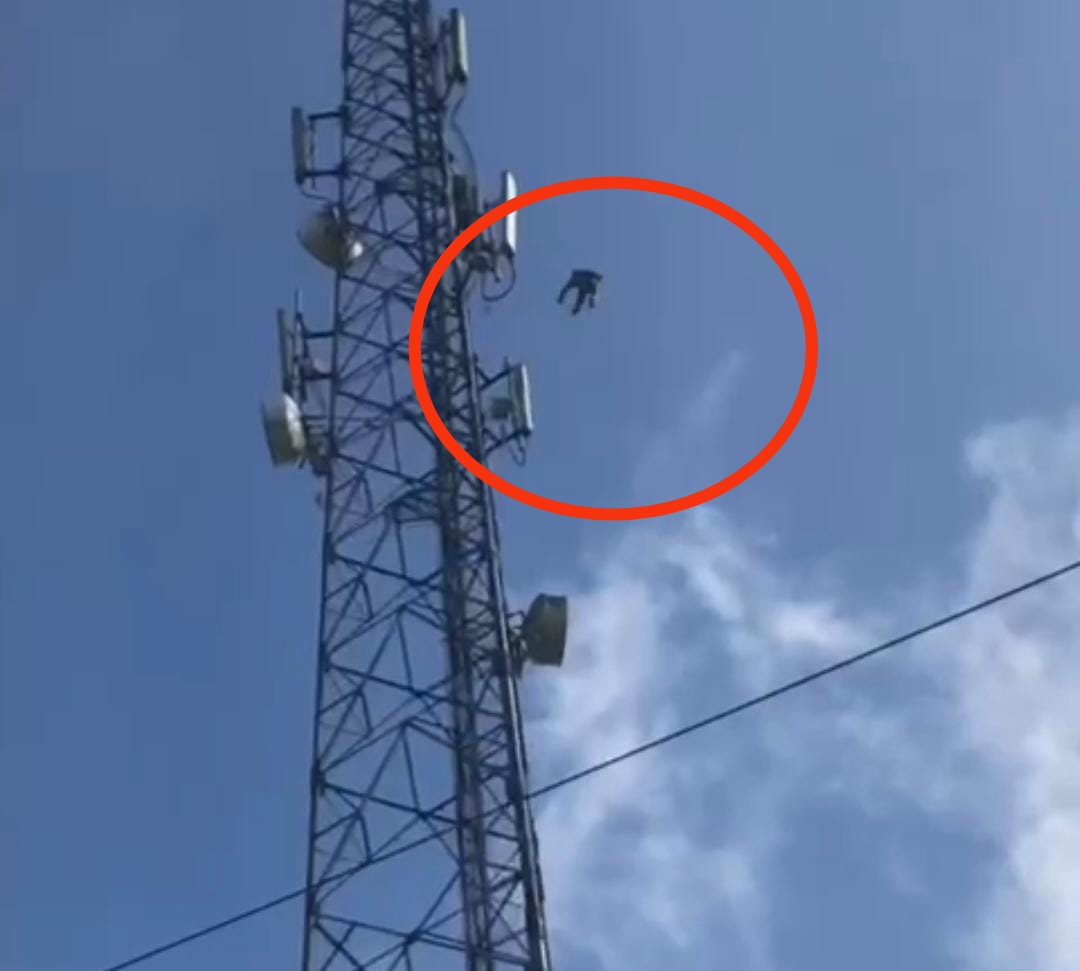 Heboh! Pria di Lebong Nekat Loncat dari Tower Setinggi 50 Meter