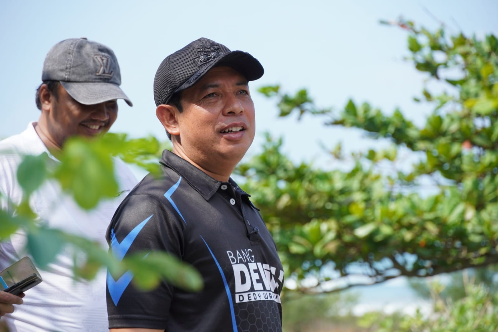 Pohon Seribu Manfaat Hiasi Pantai Panjang, Masyarakat Diajak Rawat Bersama
