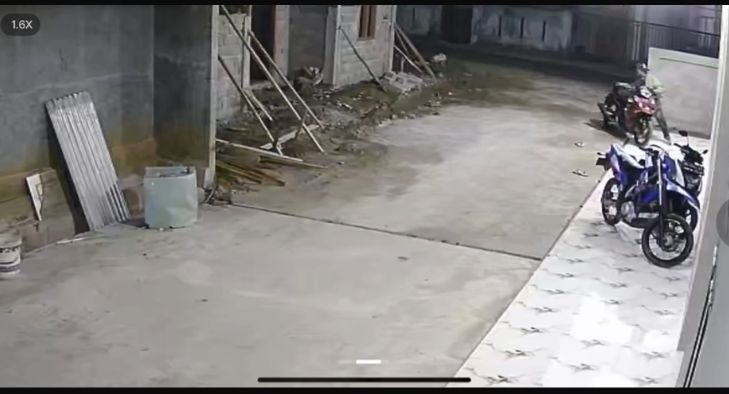 Motor Yamaha MX King Mahasiswa UNIB Raib Digondol Maling, Aksi Terekam CCTV