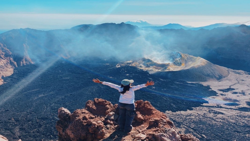 10 Gunung Paling Ekstrem di Pulau Jawa, Jalur Pendakian yang Menantang 