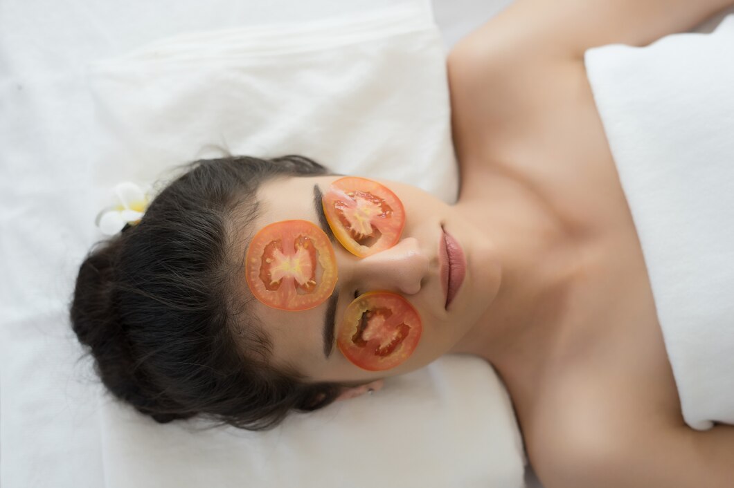 Wajah Bersinar Bebas Flek, Berikut Cara Membuat Masker Tomat untuk Menghilangkan Flek Hitam