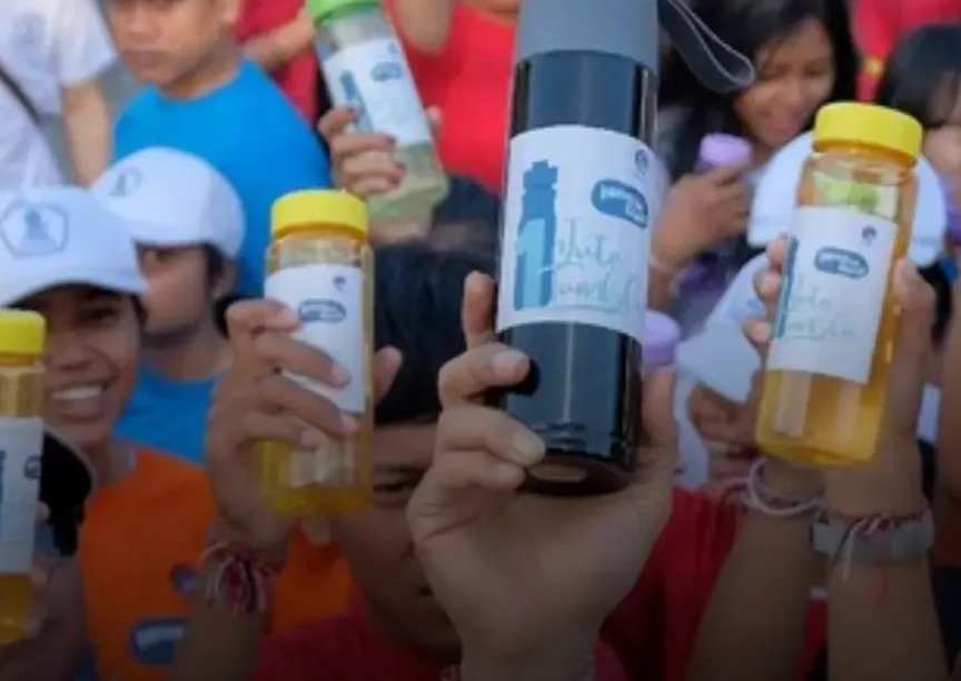Bawa Tumbler ke Sekolah, Langkah Murid Madrasah Bali Kurangi Sampah Plastik