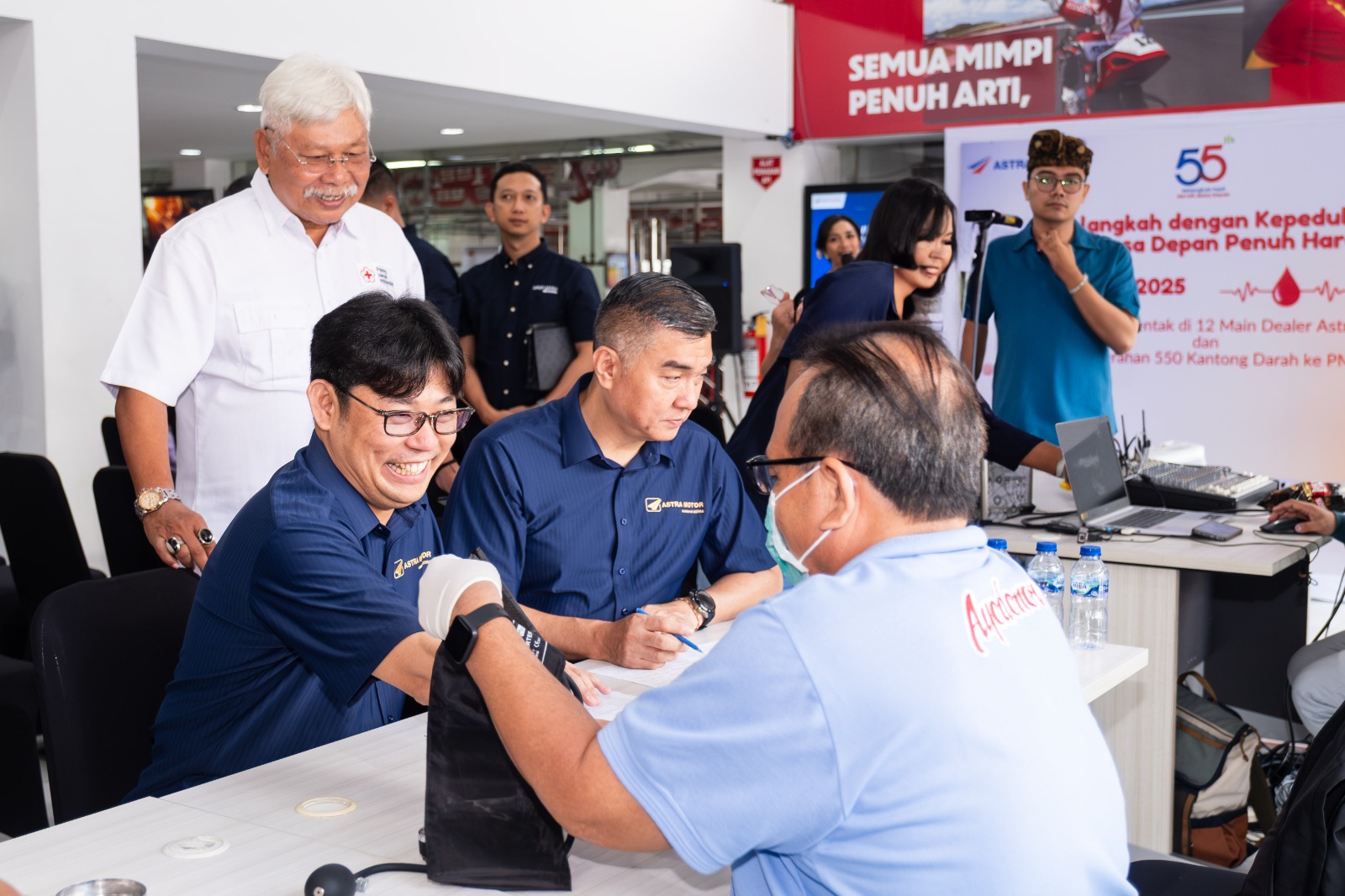 Peringati HUT ke-55, Astra Motor Gelar Donor Darah Serentak di 12 Wilayah dan Salurkan 550 Kantong Darah