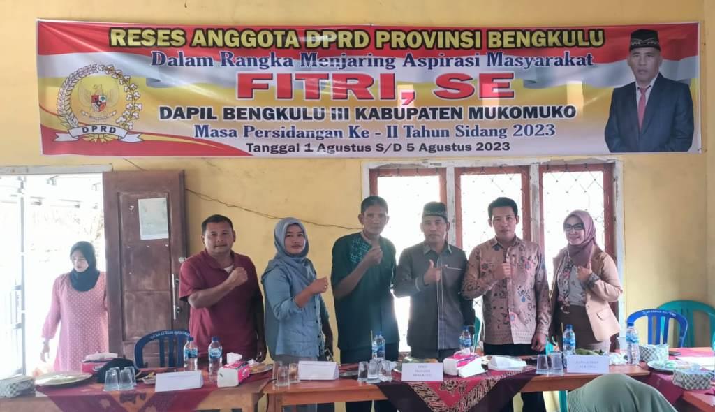 Anggota DPRD Provinsi Bengkulu Dapil Mukomuko, Fitri Gelar Reses Fokus Infrastruktur