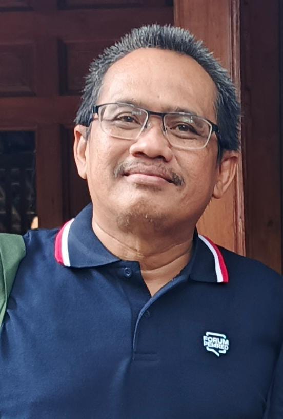 Mengapa Memilih Hendry Ch Bangun ?