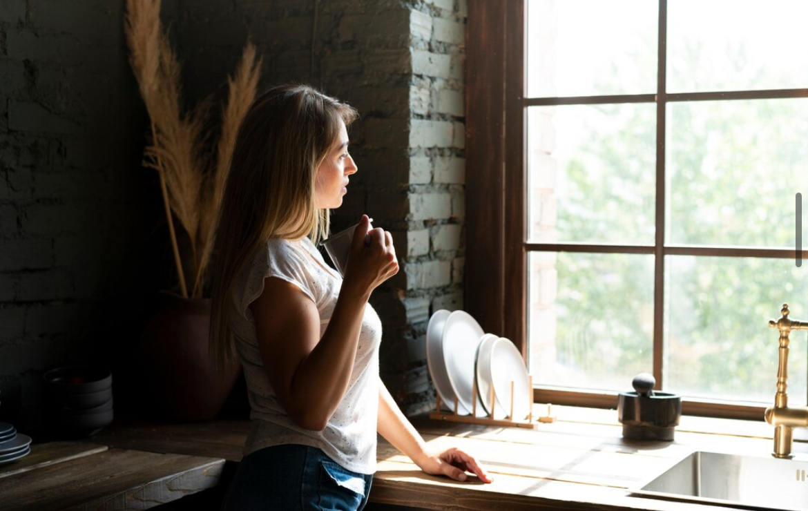 Mindful Morning: 7 Kebiasaan Sederhana Biar Harimu Lebih Produktif dan Bahagia