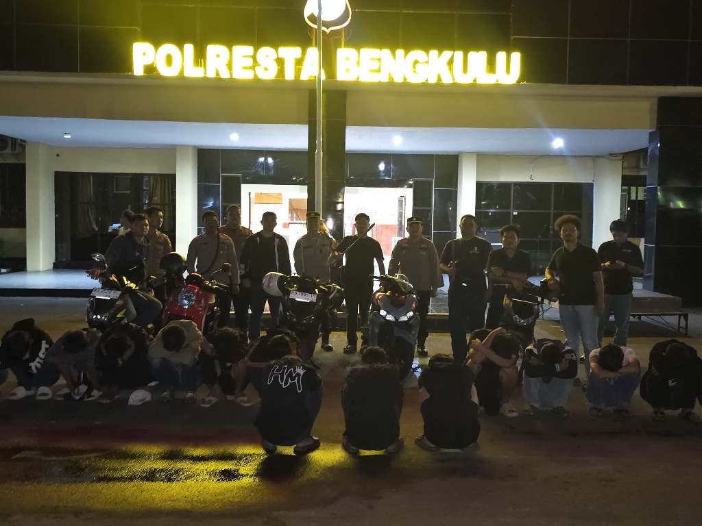 Polisi Gagalkan Tawuran Geng Motor Remaja di Bengkulu, 3 Orang Jadi Tersangka atas Kepemilikan Senjata Tajam