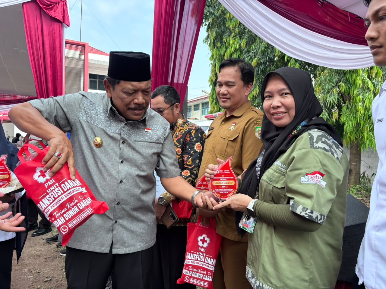Astra Motor Bengkulu Raih Penghargaan Donor Darah Rutin, Komitmen Jaga Stok Darah Diapresiasi