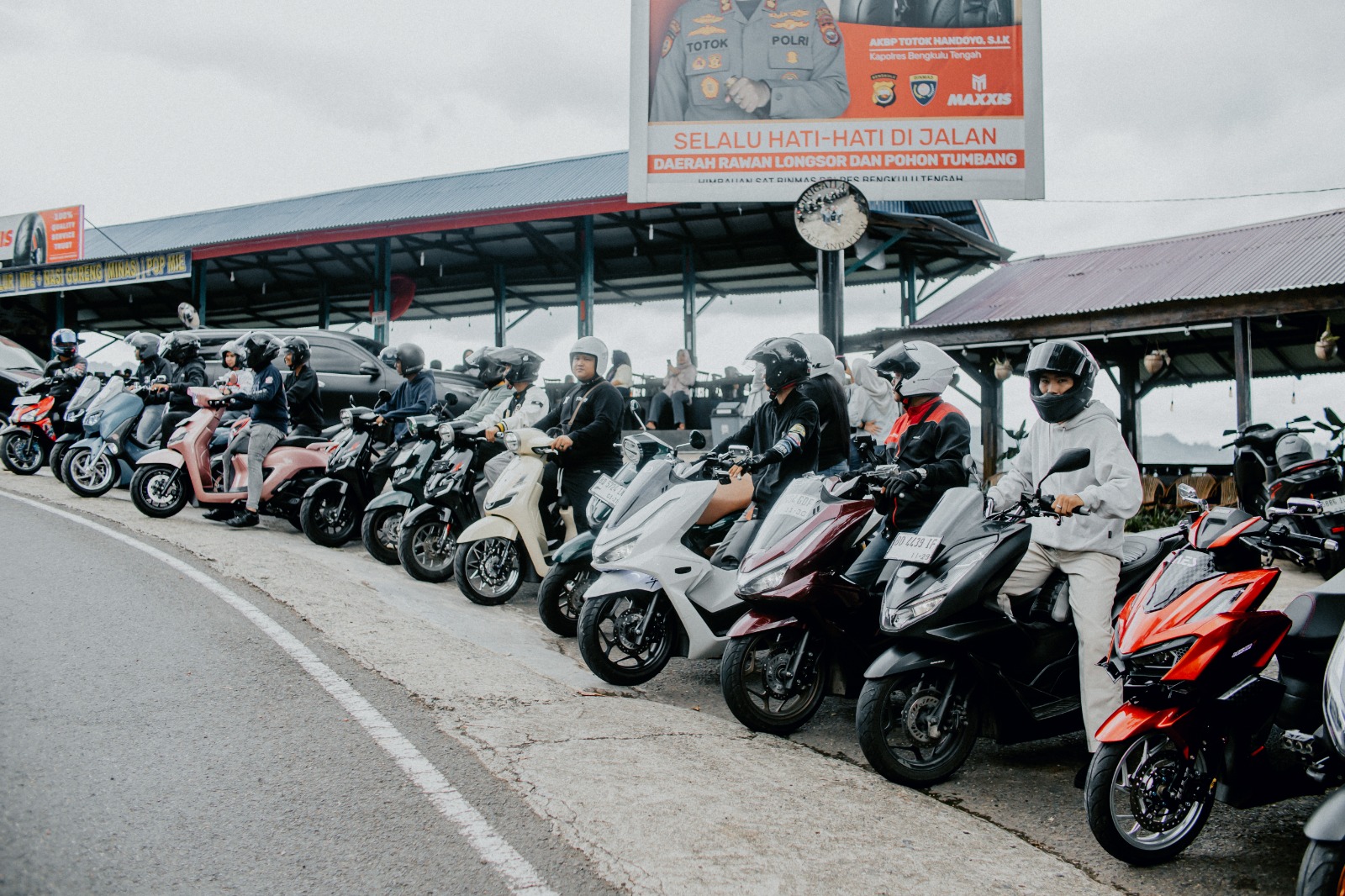Touring Motor Lebih Nyaman dan Seru, Ini Tips #Cari_Aman dari Astra Motor Bengkulu