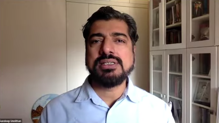 Jurnalisme Politik di Era Post-Truth: Bagaimana Political Reporting Menjaga Akurasi dan Integritas