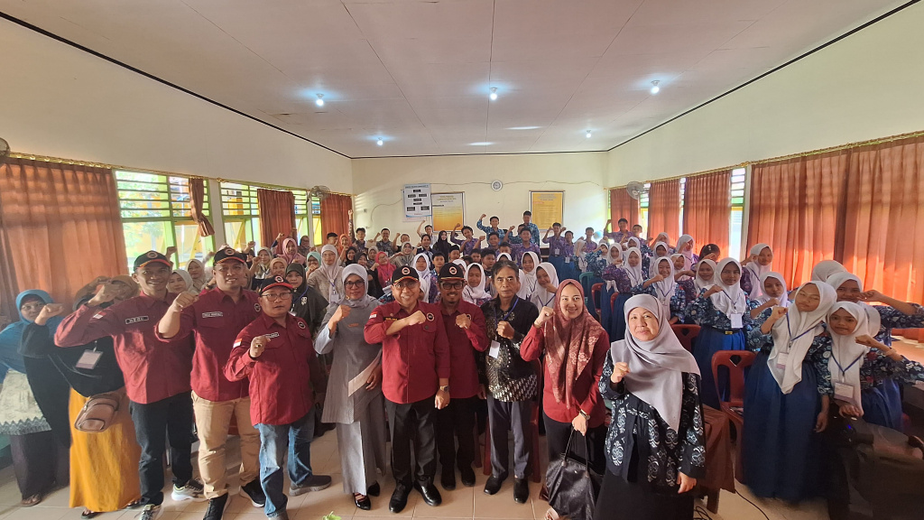 BNPT dan FKPT Bengkulu Gelar Kegiatan Pencegahan Radikalisme dan Terorisme di SMPN 7 Seluma