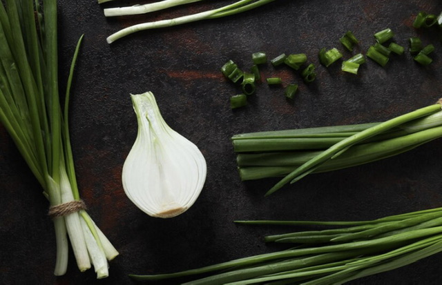 10 Manfaat Daun Bawang untuk Kesehatan yang Belum Banyak Diketahui