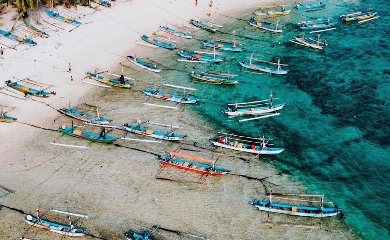 5 Pantai Air Biru Memukau di Bengkulu: Cocok untuk Liburan Akhir Tahun 