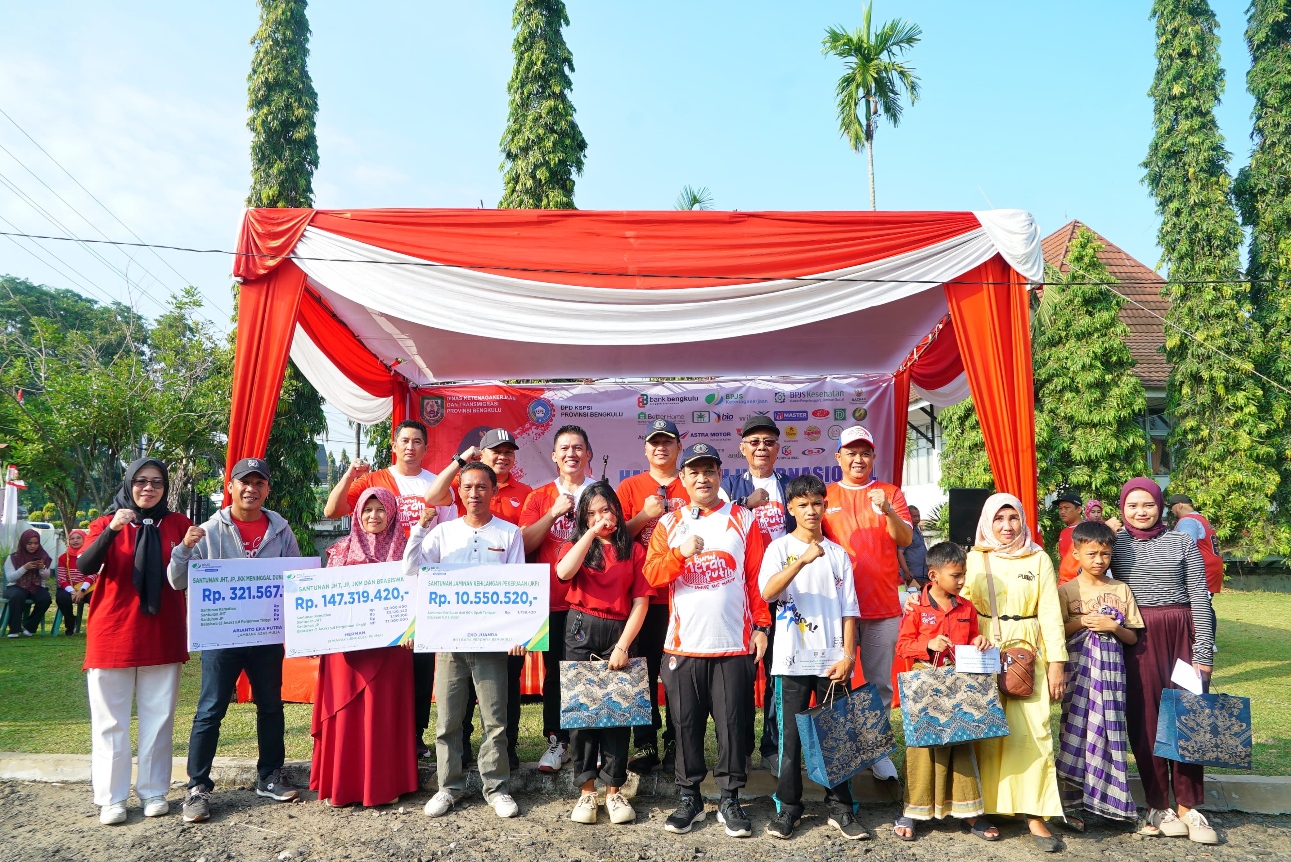 Peringatan May Day 2025 di Bengkulu, Disnaker Hadirkan Layanan Bantu Rakyat