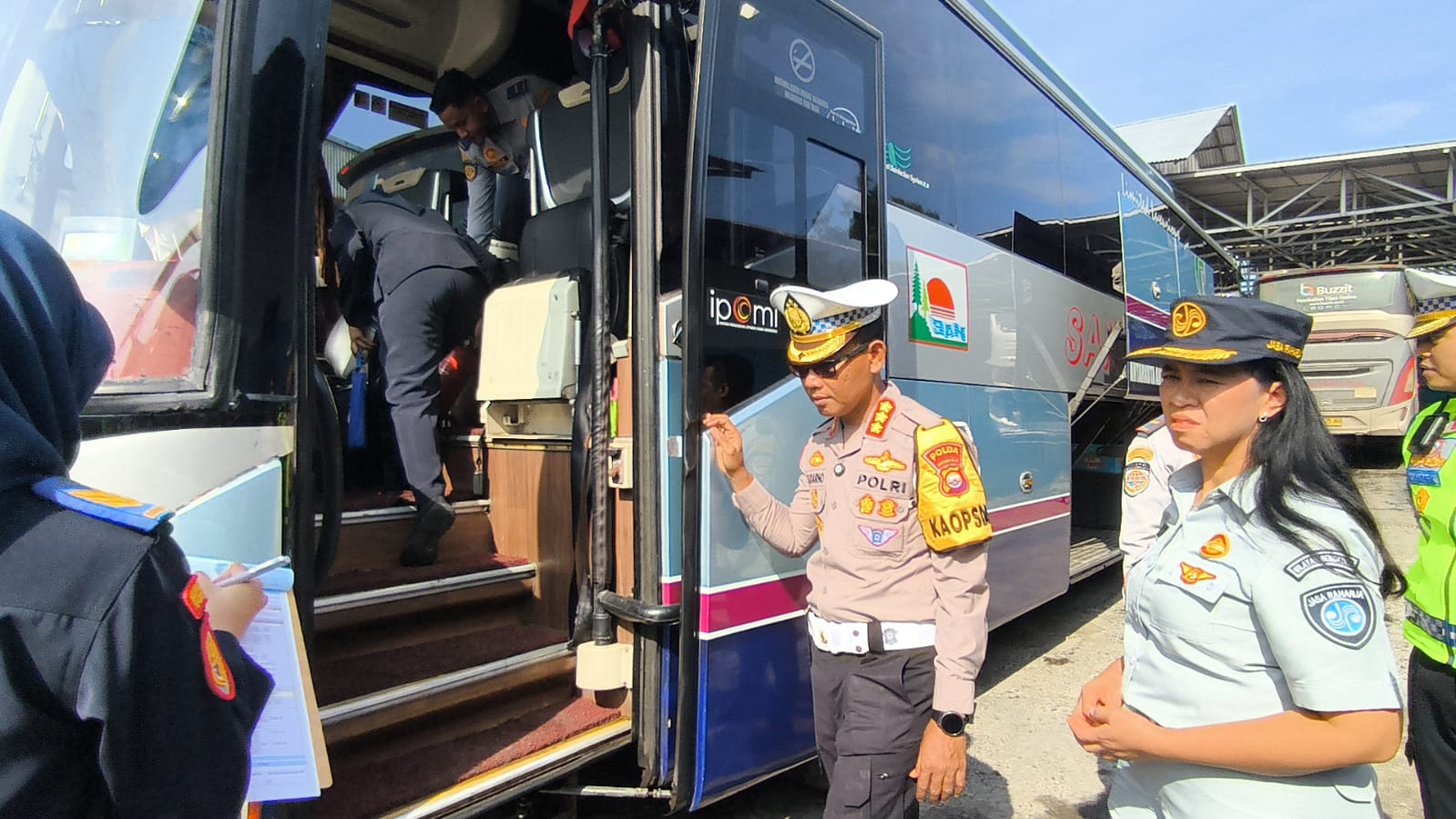 Ram Check Jelang Ramadan, Ditlantas Pastikan Bus Angkutan Umum Laik Jalan