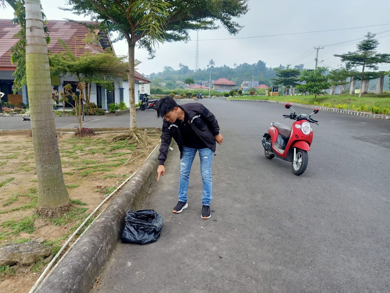 Update! Polisi Lakukan Olah Tempat Kejadian Perkara, Penemuan Bayi Laki-laki di Depan RSUD Rejang Lebong