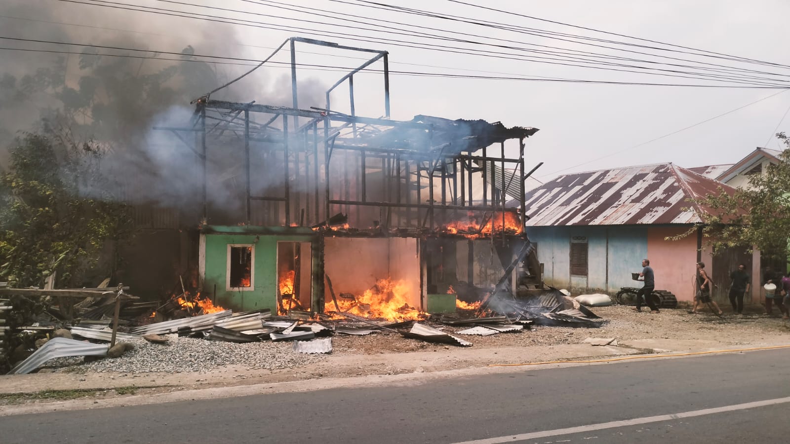 Rumah Kayu Ludes Kurang dari Sejam, 2 Motor Ikut Terbakar di Kaur