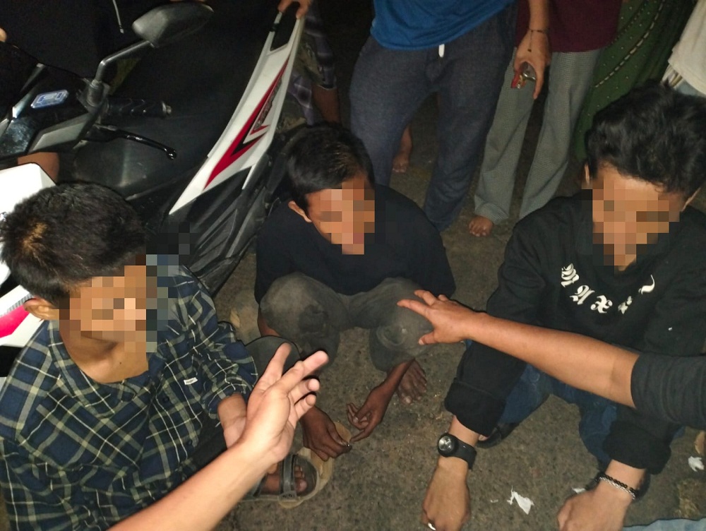 Viral! 3 Remaja di Kota Bengkulu Tertangkap Massa Bobol Kantor BLK, Gasak Blender dan Timbangan