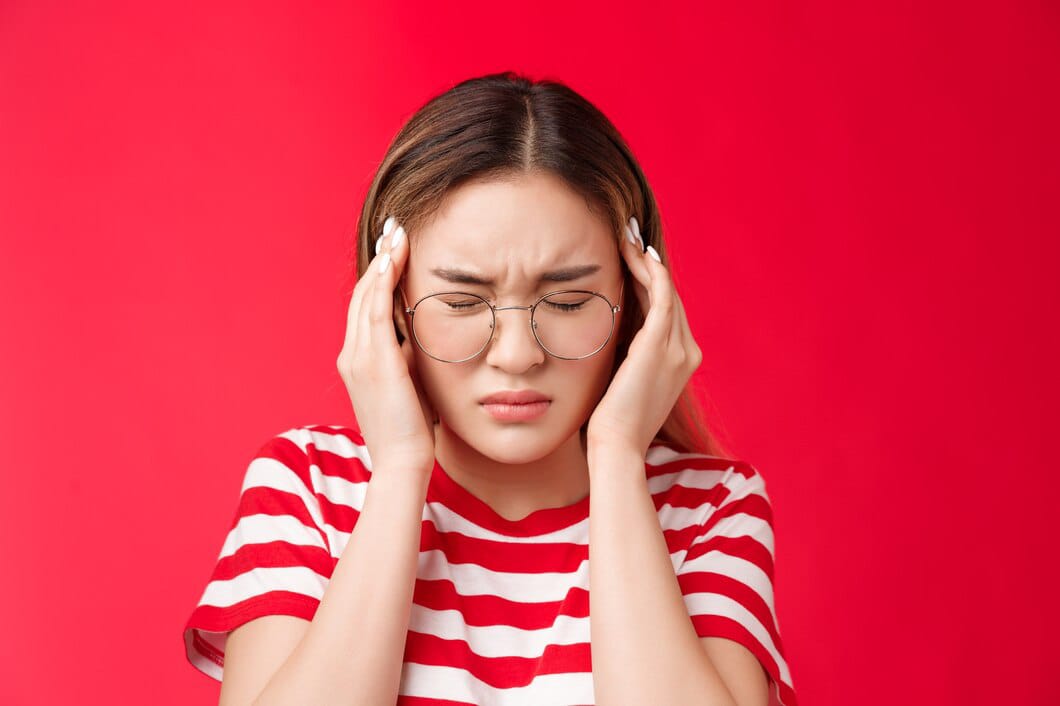 Jangan Dibiarkan! Kenali 7 Penyebab Sakit Kepala Bagian Depan dan Cara Mengatasinya