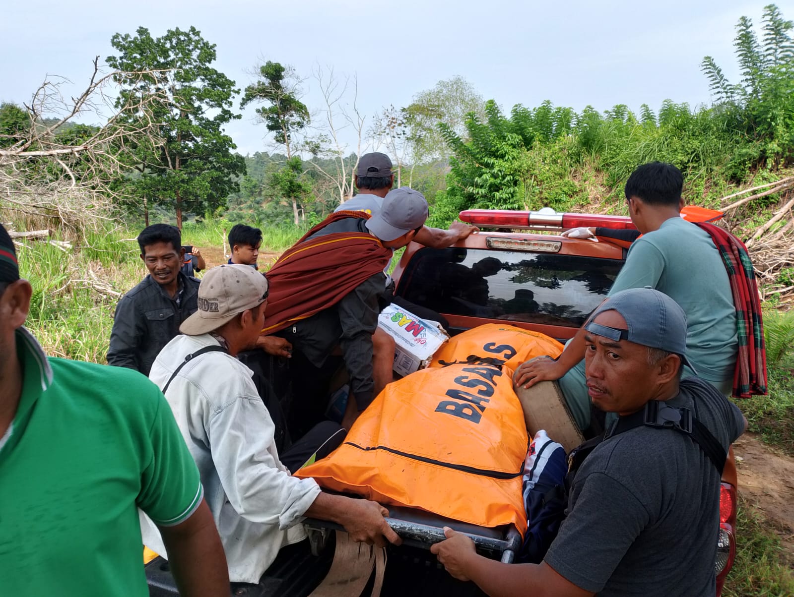 Innalillahi, Pemancing yang Tenggelam di Bengkulu Utara Ditemukan Meninggal Dunia, Kondisinya Begini