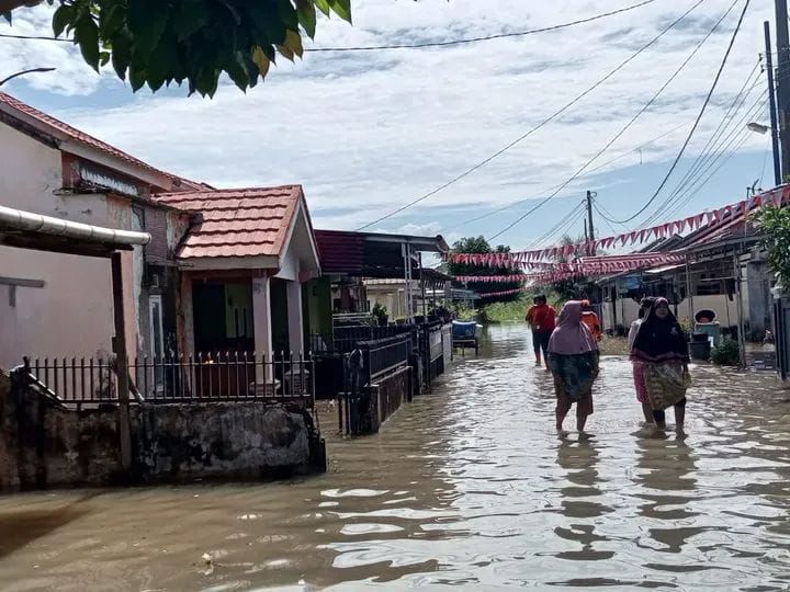 Banjir Terjang Kota Bengkulu, 256 KK Terdampak: Satu Keluarga Jadi Korban Longsor