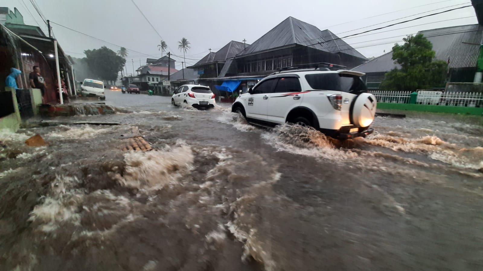 Prioritaskan Drainase dan Musyawarah Warga, Pemkab Rejang Lebong Upayakan Penanganan Banjir Musiman