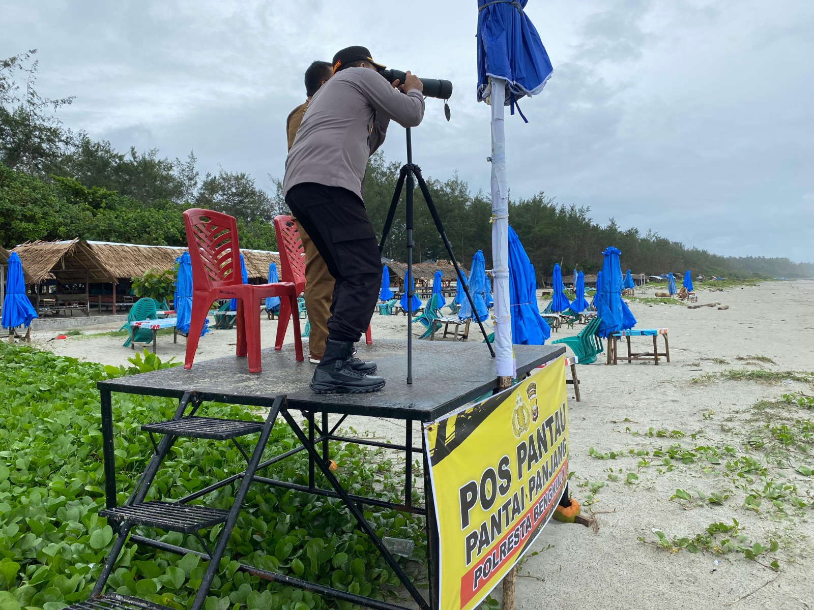 Pengecekan Ketat di Pantai Panjang Bengkulu, Fokus Pengamanan Wisatawan