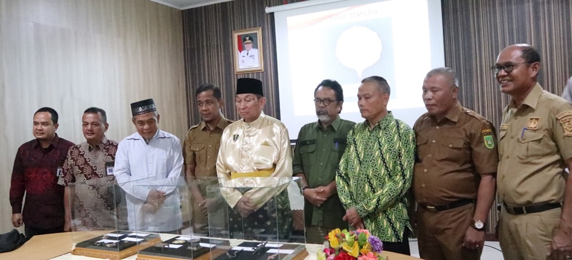 10 Hasil Temuan Ekskavasi Penelitian Candi Muaratakus Diserahkan ke Dinas Kebudayaan Riau