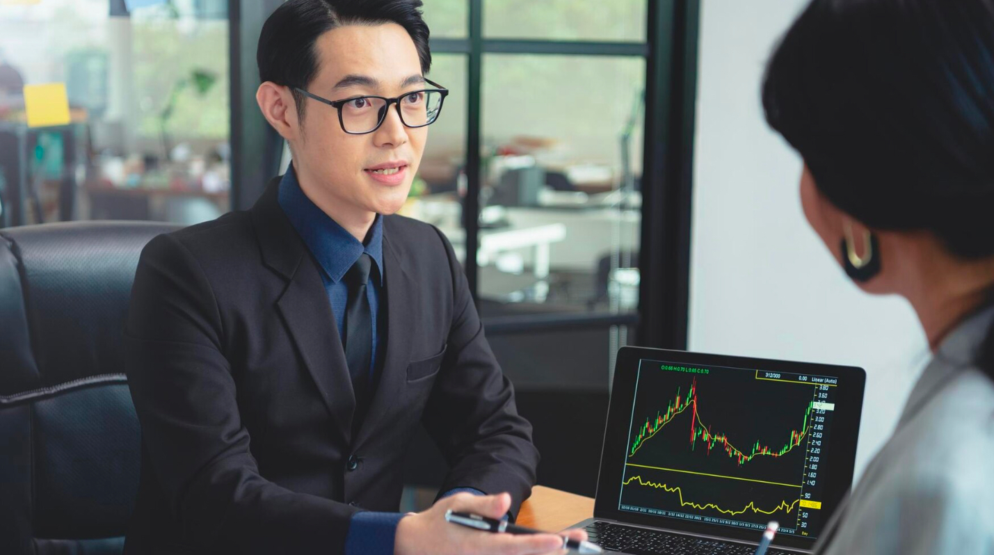 Main Saham Itu Judi? Yuk Bahas Logikanya Biar Gak Asal Tuduh!