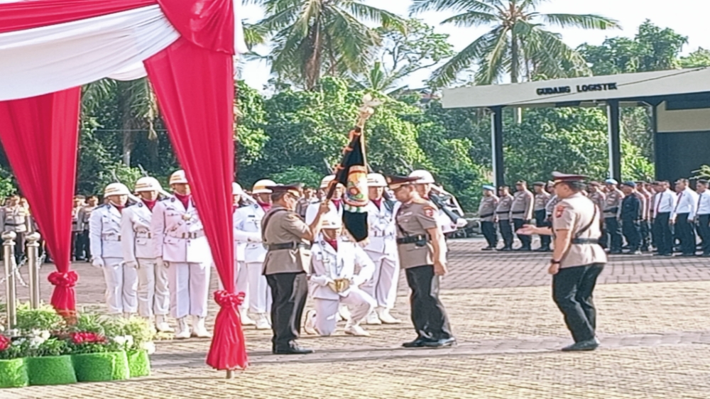 Upacara Pisah Sambut Kapolda Bengkulu, Ini Pesan Kapolda Baru untuk Personel!